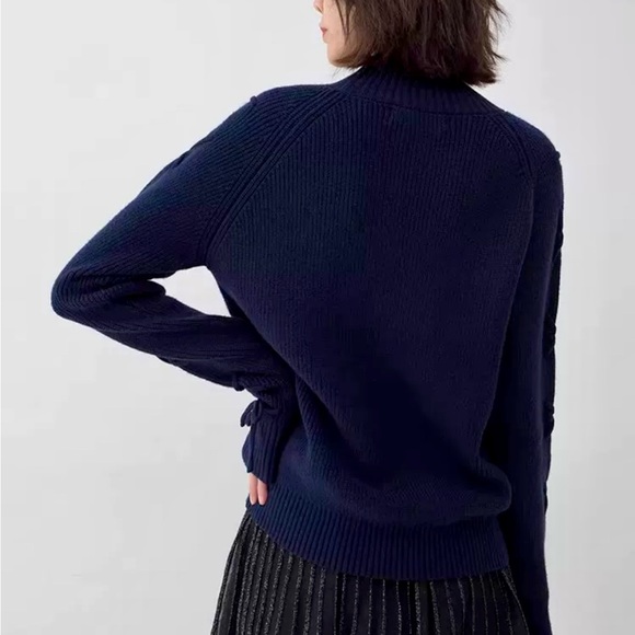 Brand new navy blue sweater with braided sleeve - Picture 3 of 11